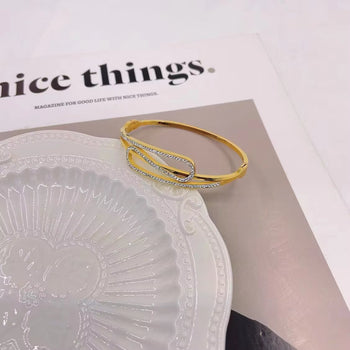 Z-Luxe Wave Bangle Bracelet