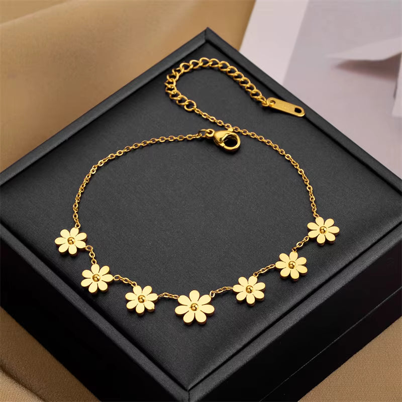 BlossomWhisper Chain Bracelet