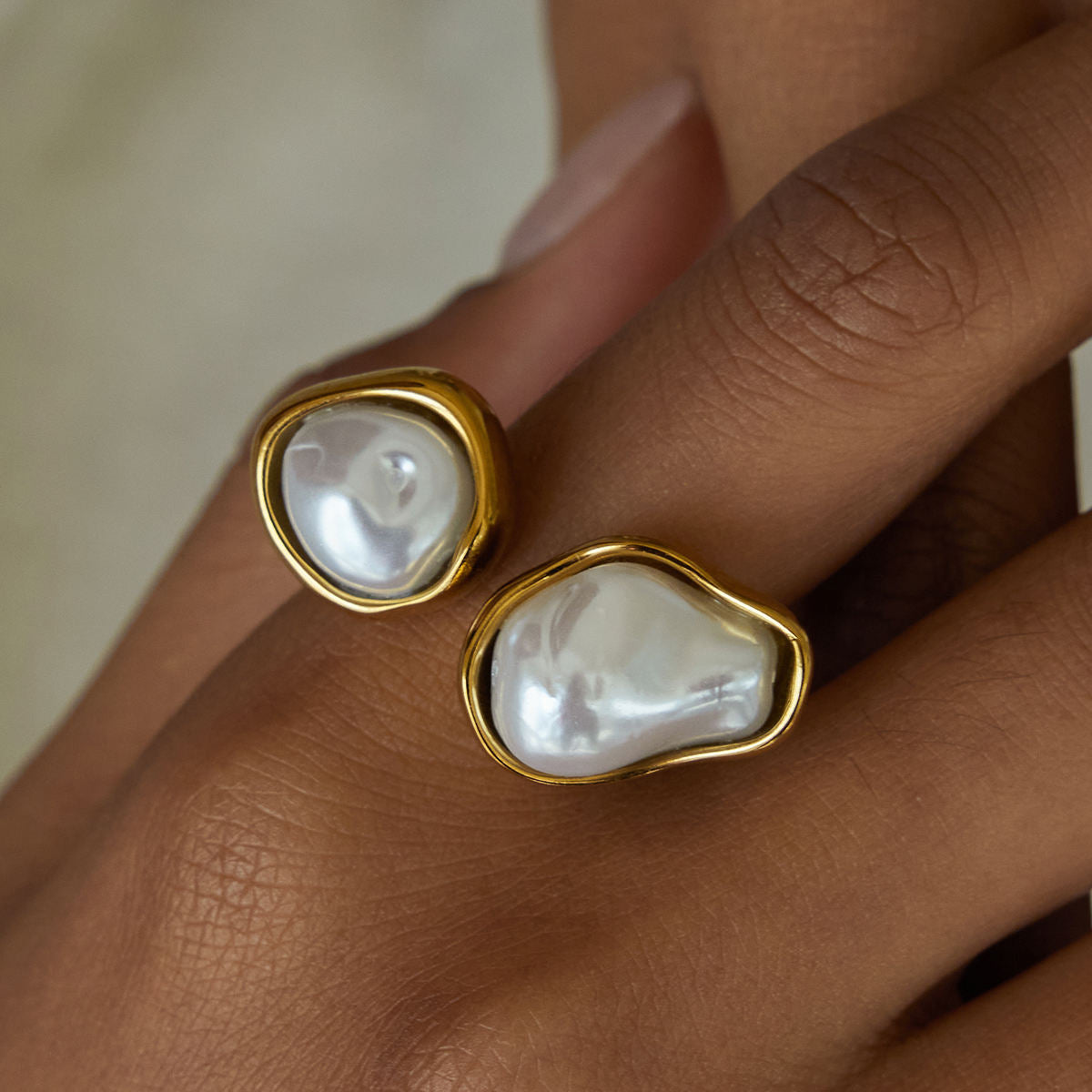 Dingran Simulated Pearl Ring