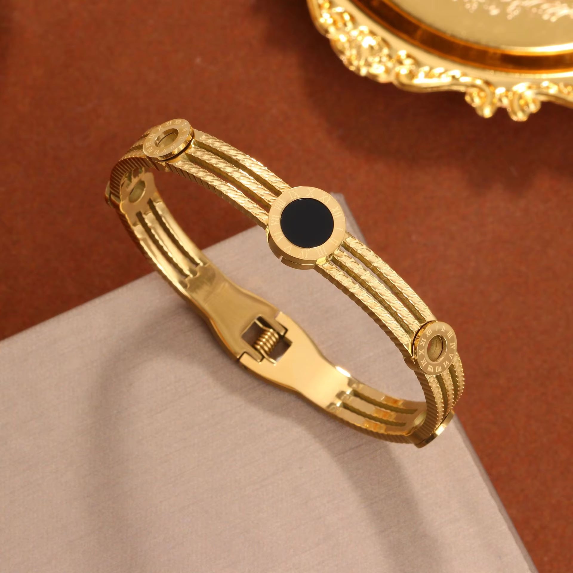 Midnight Halo Bangle