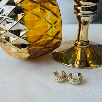 Minimalist Gold Dangle Earrings